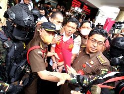 Morgan Simanjuntak Hakim Sidang Brigadir J