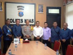 Pengurus LSM-GAKORPAN Kepulauan Nias Audensi dengan Kapolres