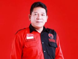 “Bisnis” Spanduk Dinas Pendidikan DS Disorot DPRD