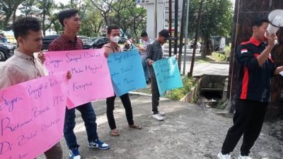 ALAMP AKSI Unjukrasa Dugaan Korupsi di Balai Bahasa