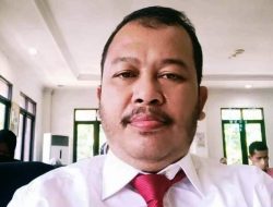 Drs. Sada Arih Sinulingga SH MH: Kades Dan Camat Tidak Boleh Seenaknya  