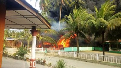 Tutup Dapur Minyak Kondensat Kalau Tidak Berijin