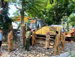Hutan Dirusak Dinas LHK Sita Ekskavator di Karo
