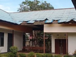Camat Nanga Tayap Ajukan Anggaran Renovasi Kantor