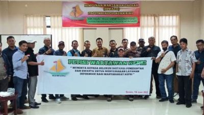 Dialog Publik Jurnalistik HiWaDa : KIP di Kepri tak Difungsikan