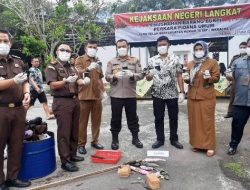Pemusnahan Barang Bukti di Kejari Langkat