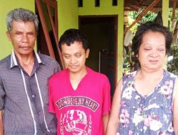 8 Jam Ngantri, Pasien Buta Bukan Diperiksa Tapi Dapat Resep