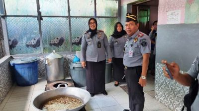 Kakanwil Kementerian Hukum Dan HAM Periksa Dapur Rutan