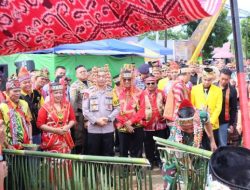 Kapolres Hadiri Pembukaan Budaya Dayak  
