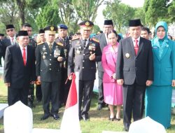 Kakanwil Kemenkumham Sumut Hadiri Upacara dan Ziarah di TMP Bukit Barisan