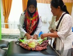 Petugas Kebersihan Temukan Bayi Laki-Laki Masih Hidup 