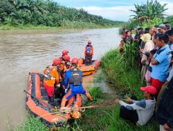 Dicari 3 Hari Ditemukan Jadi Mayat Di Pantai Cermin