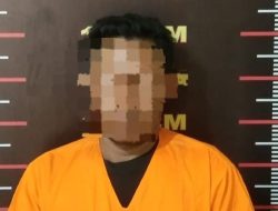 Angsuran Ditagih Suami Mengamuk  