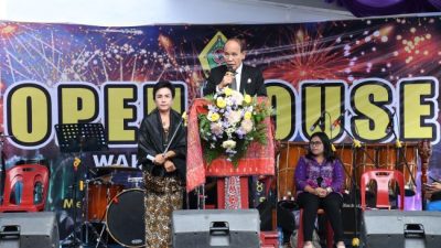 Wakil Bupati Samosir Adakan Open House
