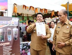 Pasar Modern Diramaikan Produk UMKM Samosir