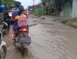 Jalan Provinsi di Nias Rusak Parah, Pemprov Seakan Tak Peduli