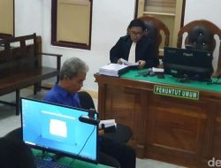 Eks Bupati Samosir Mangindar Simbolon Dituntut 4 Tahun Penjara