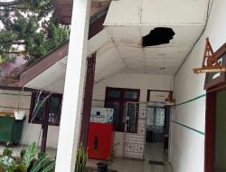 Bocor Saat Hujan Kantor Lindup Toba Tidak Layak Ditempati 