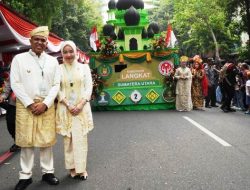 Promosikan Wisata Dan Budaya, Langkat Ikuti Parade Mobil Hias di Solo