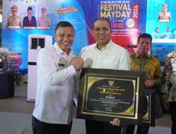Pj Bupati Langkat Terima Paritrana Award 2024