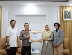 Polres Ketapang Terima Penghargaan dari KPPAD Kalbar