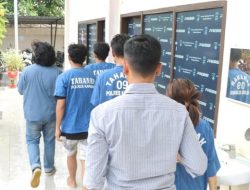 Pria di Karimun Babak Belur Dikeroyok