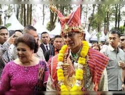 Menteri Sandiaga Uno Hadiri Pesta Bunga dan Buah