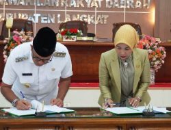 Pemkab Dan DPRD Langkat Tandatangani Nota Kesepakatan Perubahan APBD 2024