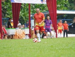 Pj Bupati Langkat Faisal Hasrimy Galang Persahabatan dengan Pertandingan Bola