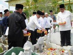 Milad MABMI, Pj Bupati Langkat Ziarahi Makam Sultan Langkat dan Pendiri MABMI