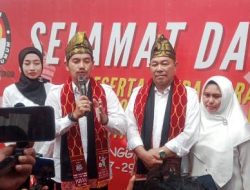 Idaman Pasangan Pertama Mendaftar di KPUD Kota Tebing Tinggi