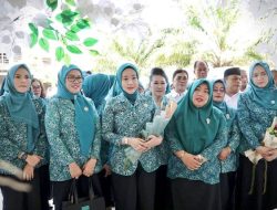 Ny. Uke Ajak Kader Perempuan Bersinergi Majukan Daerah