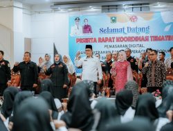 Penyerahan Bantuan Bagi 452 Pelaku UMKM/IKM Solok