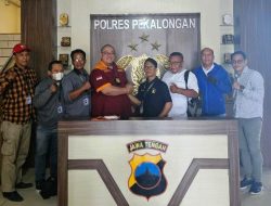 Tim FERADI WPI ~ Firma Hukum Subur Jaya dan Rekan Datangi Polres Pekalongan