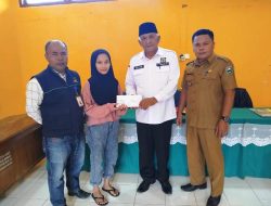 Baznas Kabupaten Solok Serahkan Bantuan Keluarga Korban Bencana Longsor Tambang