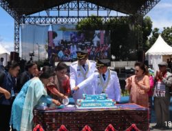 HUT ke-26 Kabupaten Toba Meriah Dan Sukses  