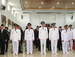 Lantik 113 Pejabat, Tambunan :   Jangan Ada Mental Cari Kekayaan Pribadi