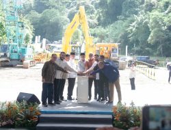 Bupati Solok Hadiri Peletakan Batu Pertama Flyover Sitinjau Lauik