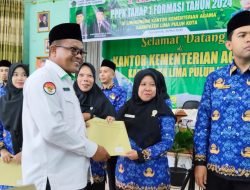 Tenaga Pendidik dan Kependidikan di MTsN 3 Lima Puluh Kota Terima SK PPPK
