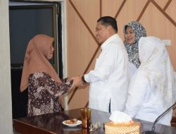 Sekretariat DPRD Gelar Acara Perpisahan Untuk PNS Yang Pensiun