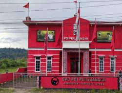 Kantor DPC PDI Perjuangan Taput Diresmikan Megawati