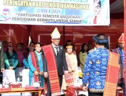 Wakil Bupati Samosir Pimpin Upacara Peringatan Hardiknas 2025