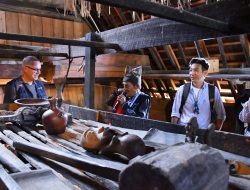 Assesor UNESCO Geopark Kaldera Toba Kunjungi Geosite di Samosir 