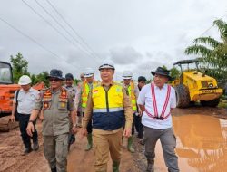 PUTR Ketapang Kawal Pembangunan Jalan Pelang – Kepuluk – Batu Tajam