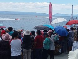 Balige Lake Toba F1H20 Dimulai Hadir Ribuan Warga