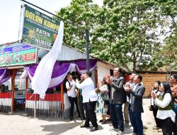 Bupati Samosir Resmikan Gudang Bolon Kompos UD Taruli Asi