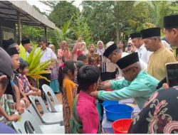 Warga Kampung Tereh Sambau Kecamatan Nongsa Laksanakan Mandi Safar
