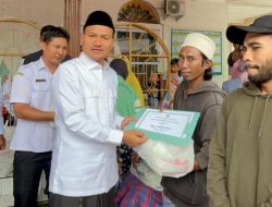 Wali Kota Tanjungbalai Serahkan Bantuan Korban Kebakaran