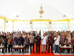 Syah Afandin – Wamenaker Buka Pelatihan TMT Perunggasan Nasional