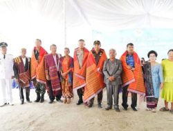 Kepala Desa Antar Waktu Dilantik Wabup Taput